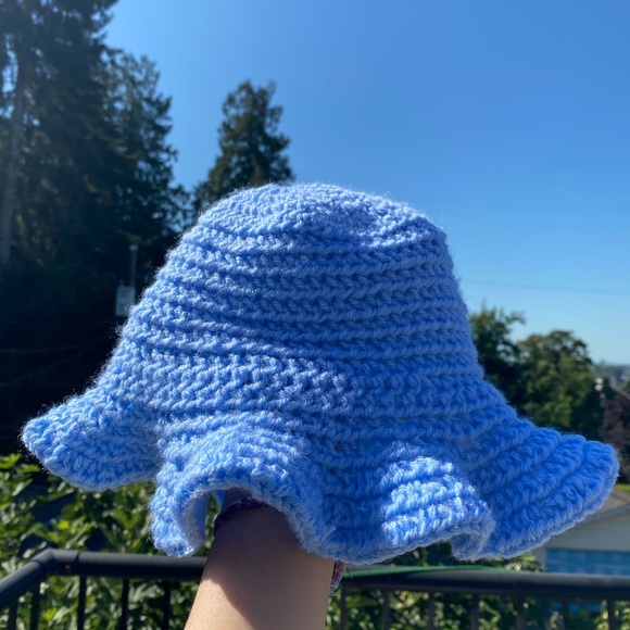 Crochet Bucket Hat - Picture 1 of 4